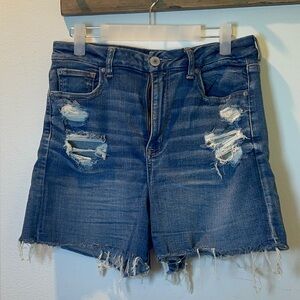 American Eagle size 10 curvy high-rise Shorty next level stretch